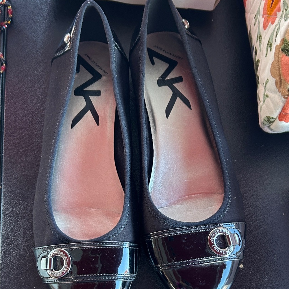 Michael Kors Black Patent Leather Heels